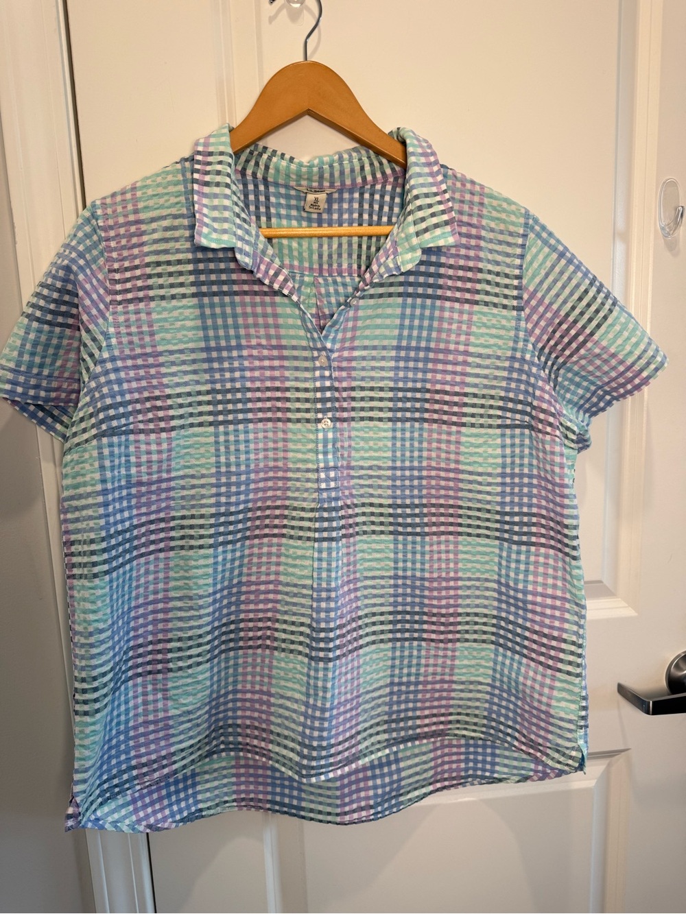 L.L.Bean Seersucker Plaid Popover Shirt XL Blue Purple Green 100% Cotton